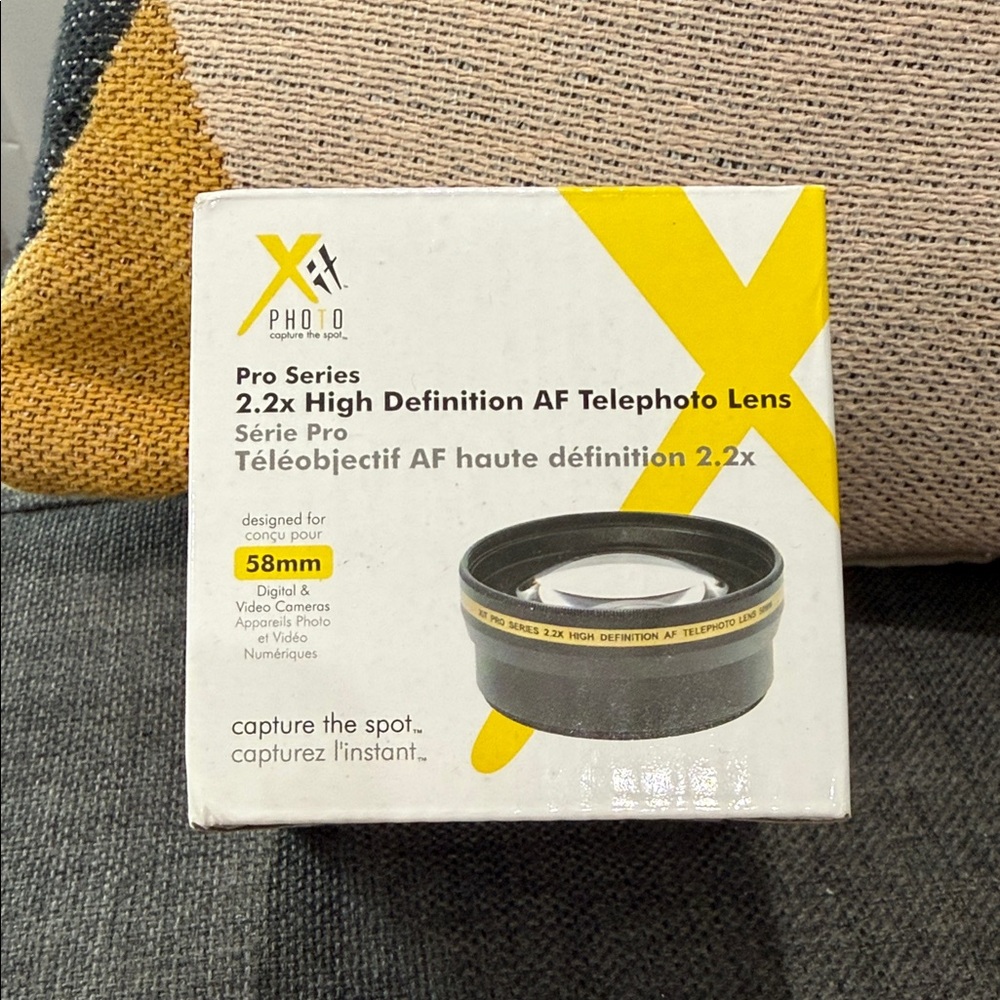 Photo Series 2.2x High Definition AF Telephoto Lens